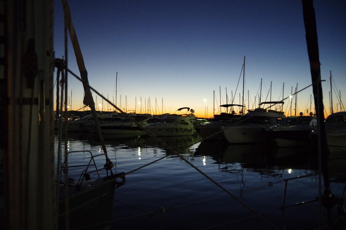Première nuit au port