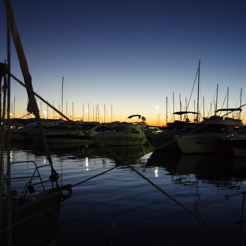 Première nuit au port