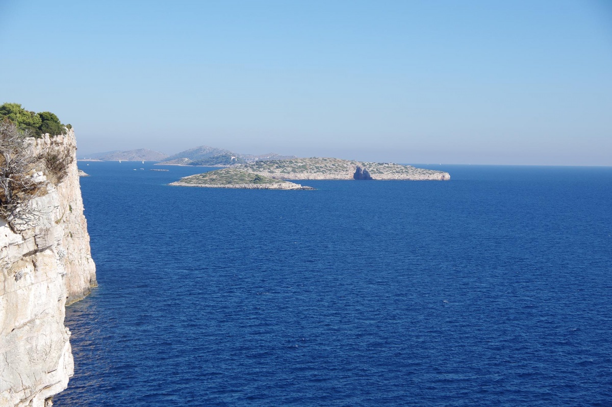 Vu sur les falaises en croatie