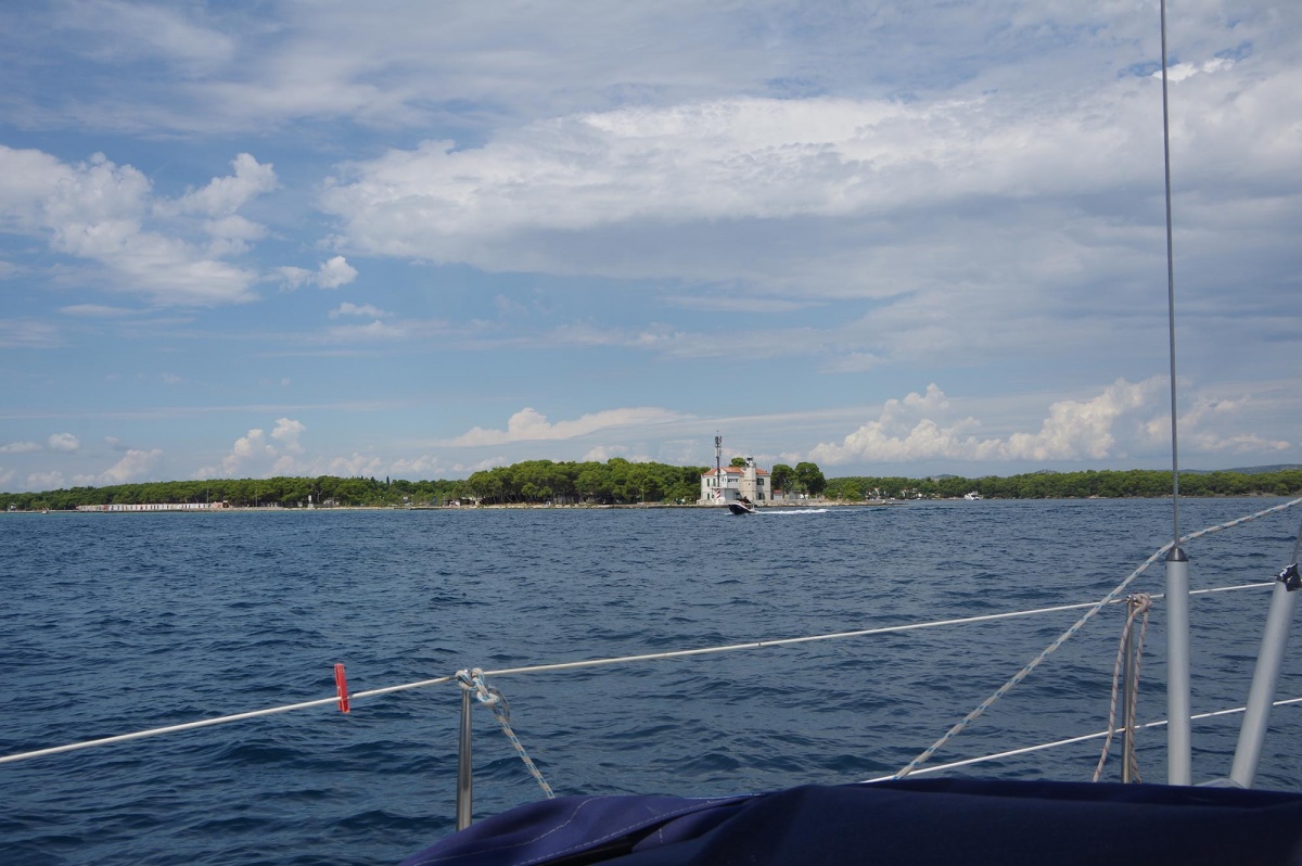 A l'entrée du canal pour aller à Sibenik