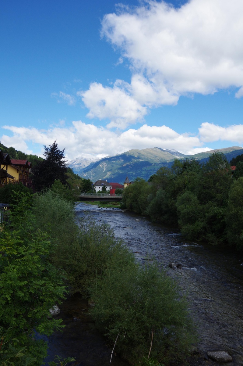 Vue du pont de Gmünd