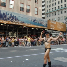 Très cliché la gay parade