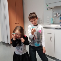 Ils sont fiers les deux avec leurs vaccins